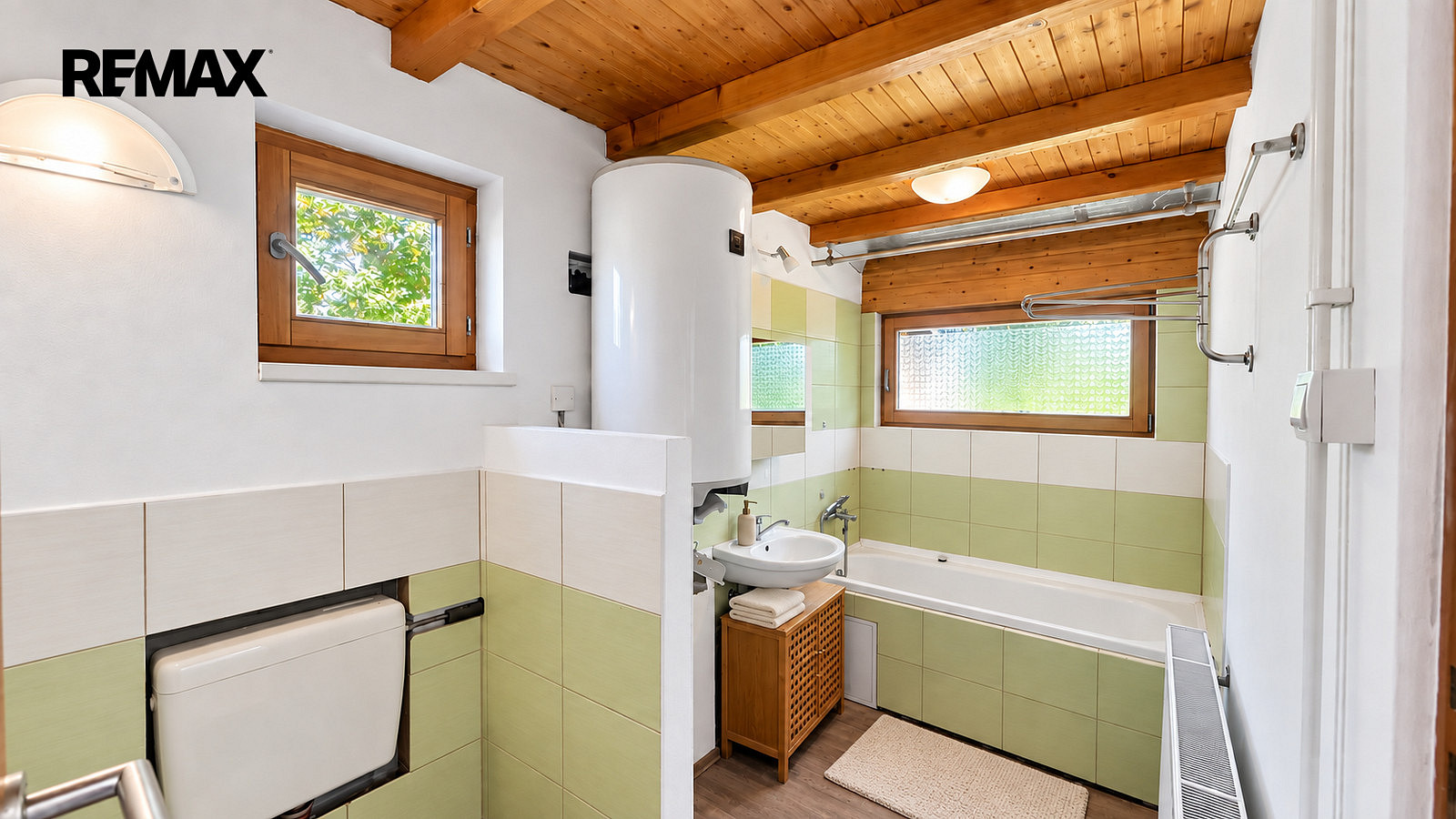 Prodej domu 130 m² s pozemkem 1 233 m² – fotografie 5