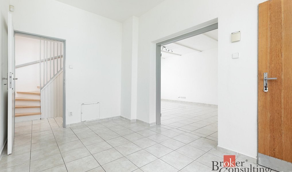 Prodej domu 147 m² s pozemkem 289 m², Ostrava – náhled fotky 5