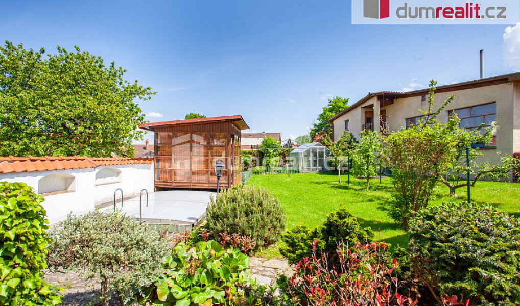 Prodej domu 321 m² s pozemkem 947 m², Netolice – náhled fotky 31