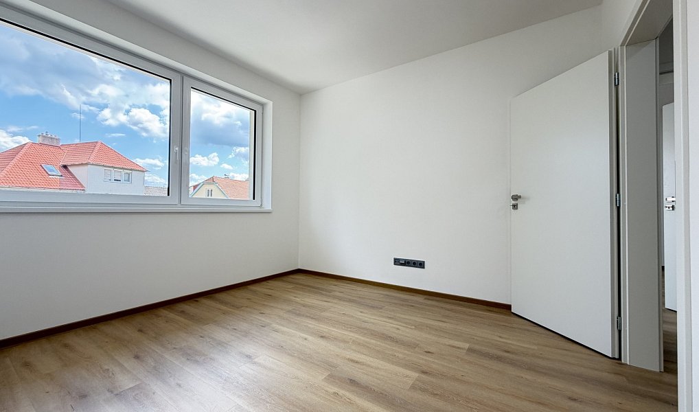 Pronájem bytu 2+kk 48 m², Napajedla – náhled fotky 10