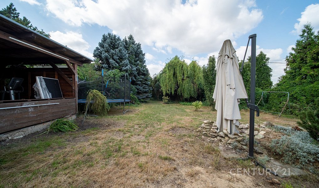 Prodej domu 145 m² s pozemkem 2 417 m², Radonice – náhled fotky 11