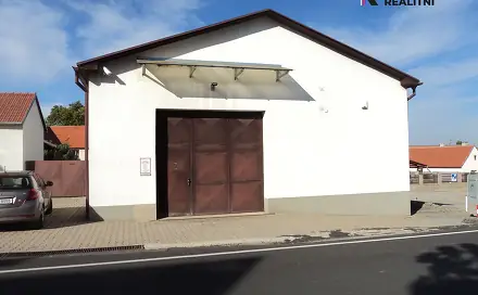 Pronájem skladovacích prostor 500 m², Libovice, okres Kladno
