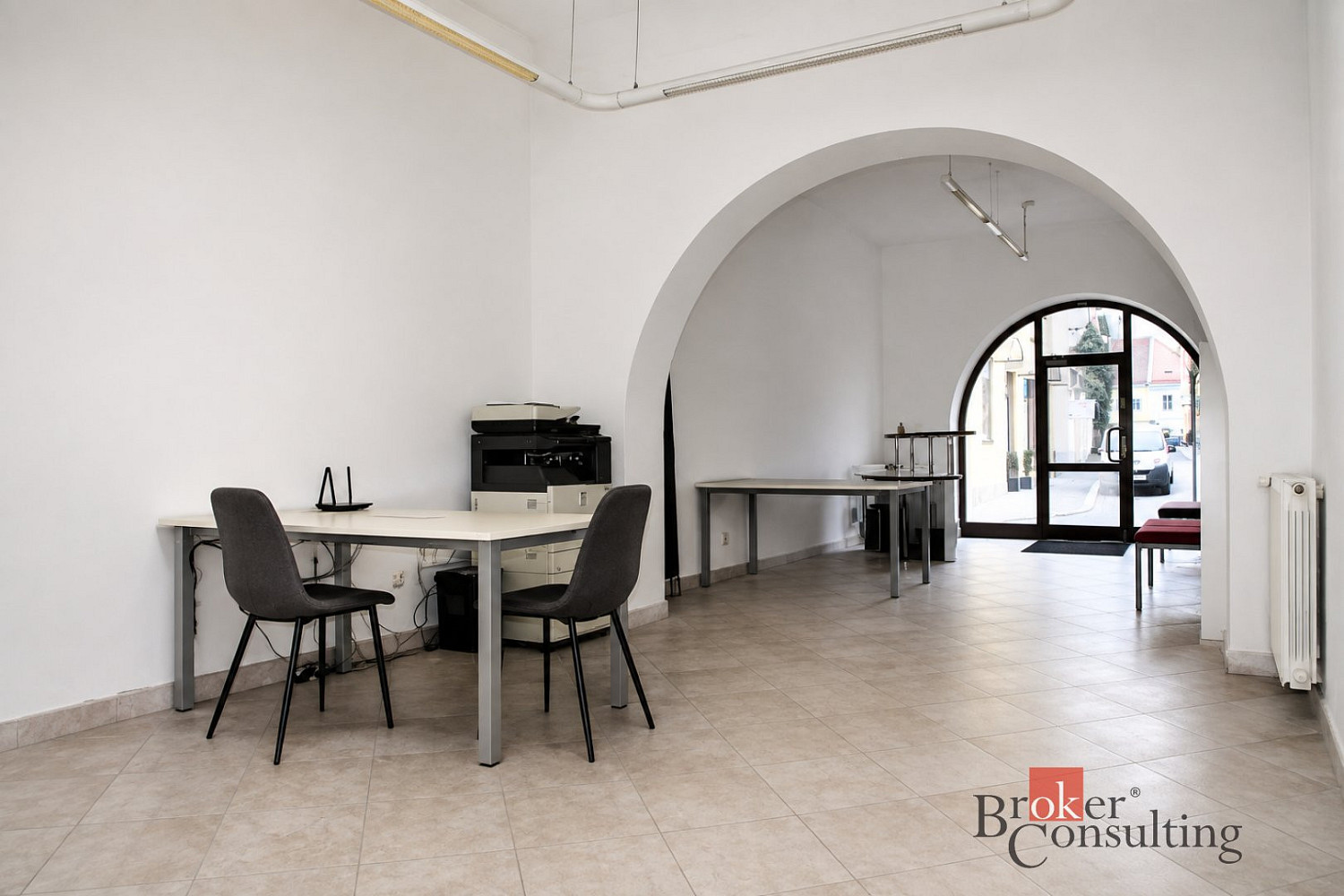 Pronájem kanceláře 130 m² – fotografie 2