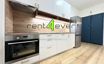Pronájem bytu 2+1 40 m²