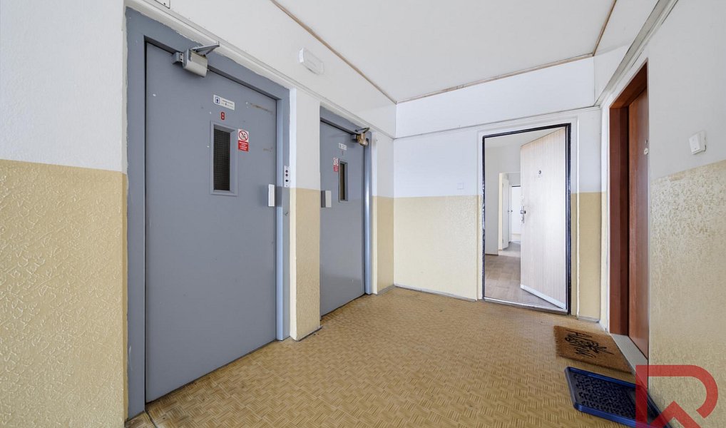 Prodej bytu 4+1 91 m², Karlovy Vary – náhled fotky 22