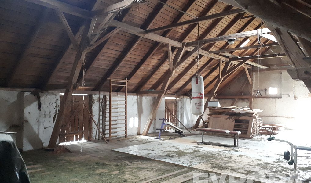 Prodej domu 109 m² s pozemkem 4 156 m², Líšťany – náhled fotky 10