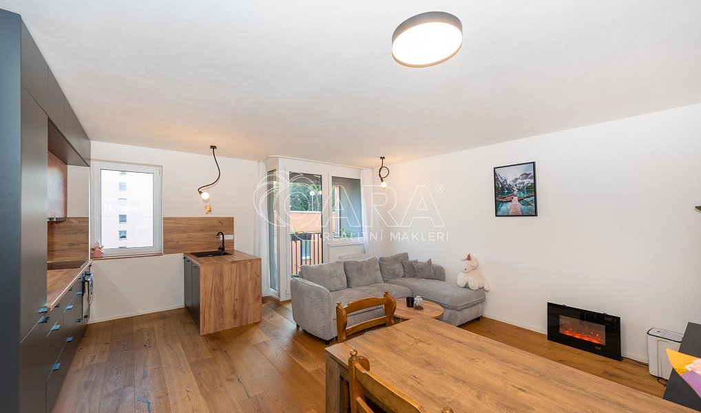 Pronájem bytu 2+kk 61 m², Svoboda nad Úpou – náhled fotky 4