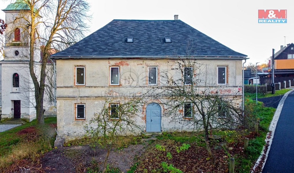 Prodej domu 300 m² s pozemkem 635 m², Plesná – náhled fotky 9