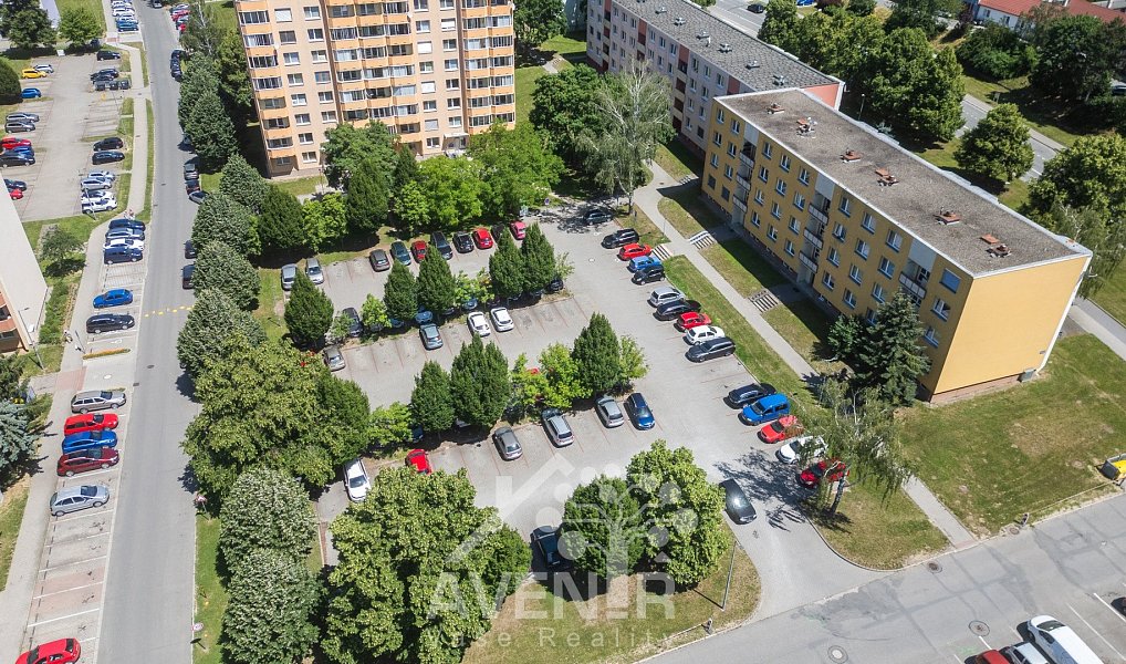 Prodej bytu 4+kk 72 m², Napajedla – náhled fotky 37