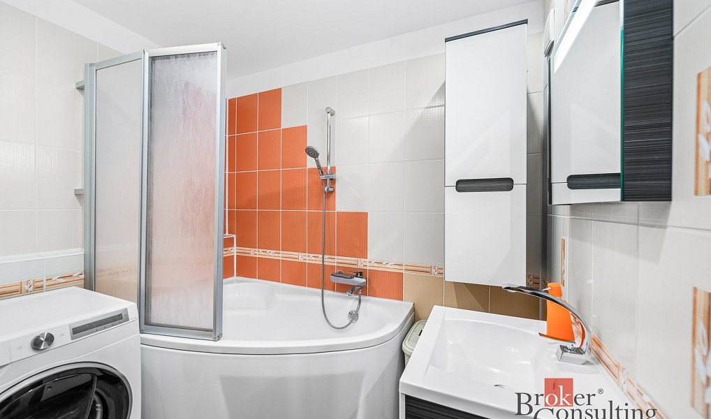 Prodej bytu 3+1 78 m², Rokycany – náhled fotky 9