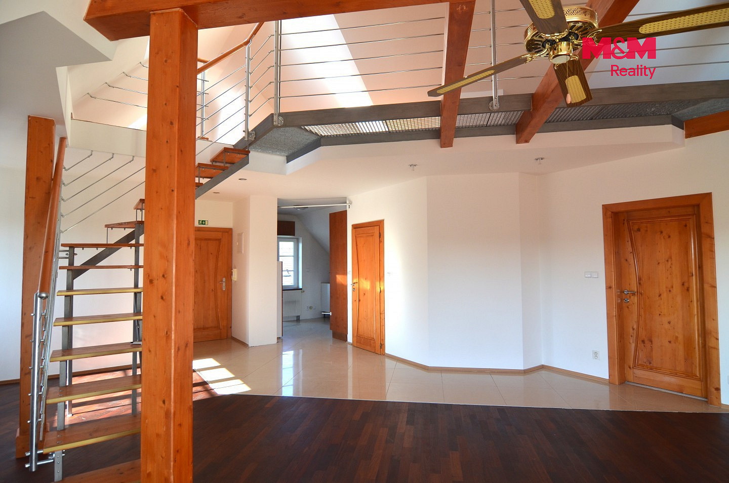 Pronájem bytu 5+kk 162 m² — photo 3