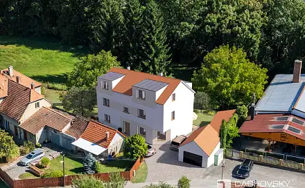 Prodej domu 214 m² s pozemkem 894 m², Slatiňany - Škrovád, okres Chrudim
