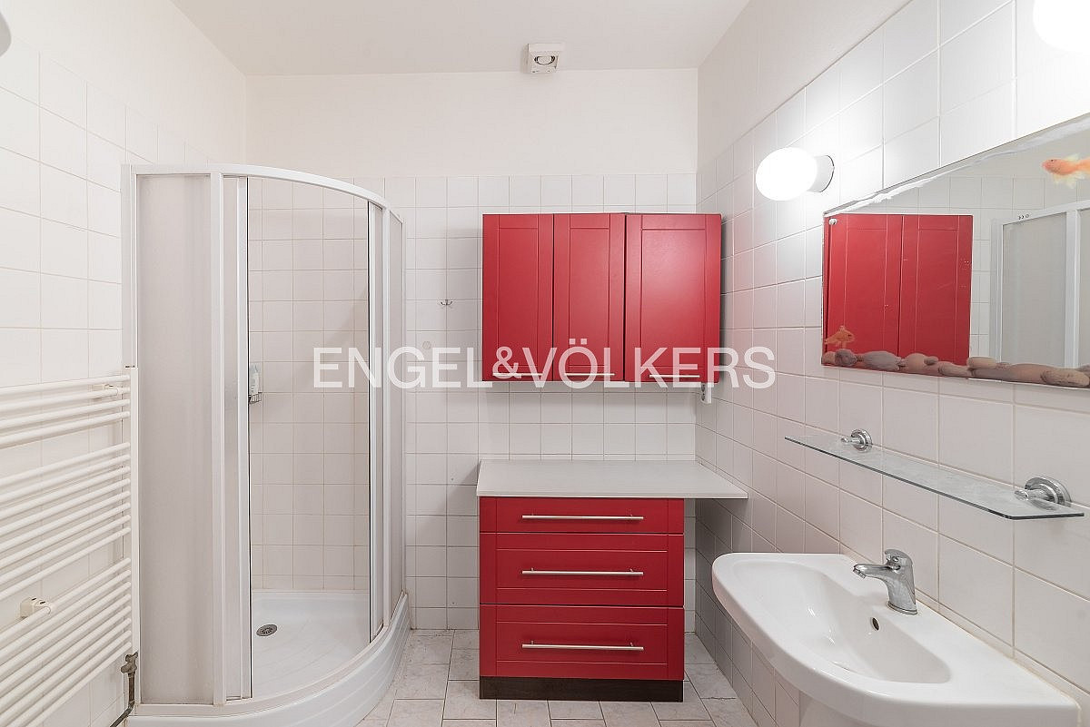 Pronájem bytu 1+kk 35 m² – fotografie 4