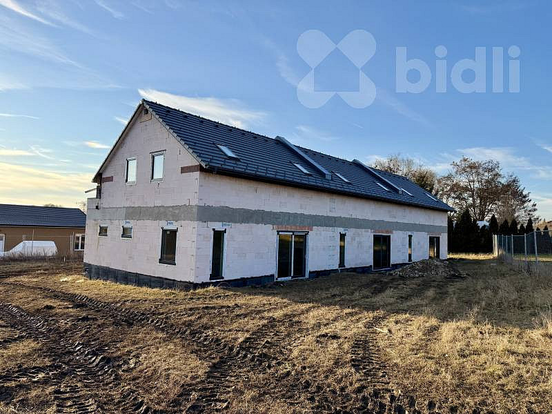 Prodej louky 300 m² – fotografie 2