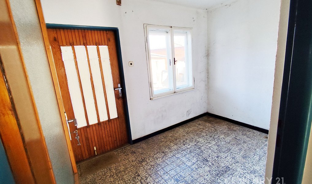 Prodej domu 86 m² s pozemkem 241 m², Dačice – náhled fotky 16
