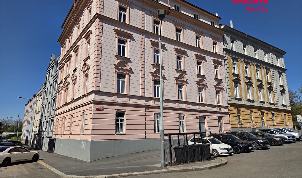 Prodej obchodních prostor 83 m², Praha – náhled fotky 3