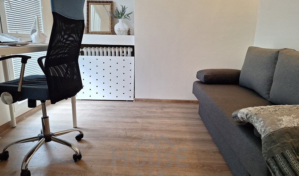 Pronájem bytu 4+kk 92 m², Praha – náhled fotky 16