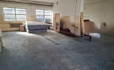 Pronájem výrobních prostor 150 m², Netovická, Slaný, okres Kladno