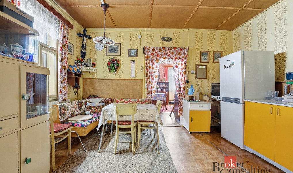 Prodej domu 400 m² s pozemkem 515 m², Horní Maršov – náhled fotky 17