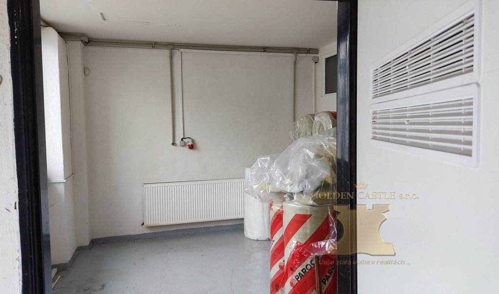 Pronájem skladovacích prostor 150 m², Sedlčany – náhled fotky 8