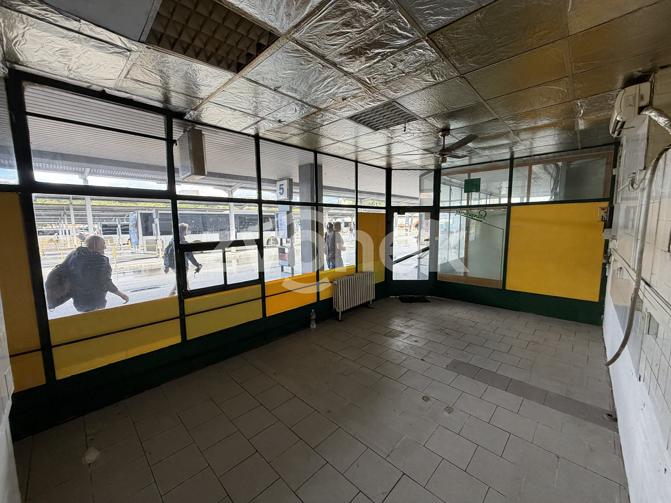 Pronájem obchodních prostor 21 m² – fotografie 5