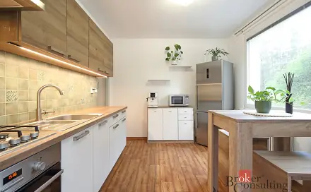 Pronájem bytu 1+1 42 m², Žitná, Liberec - Liberec VI-Rochlice