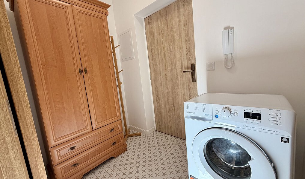 Pronájem bytu 1+1 28 m², Mariánské Lázně – náhled fotky 5