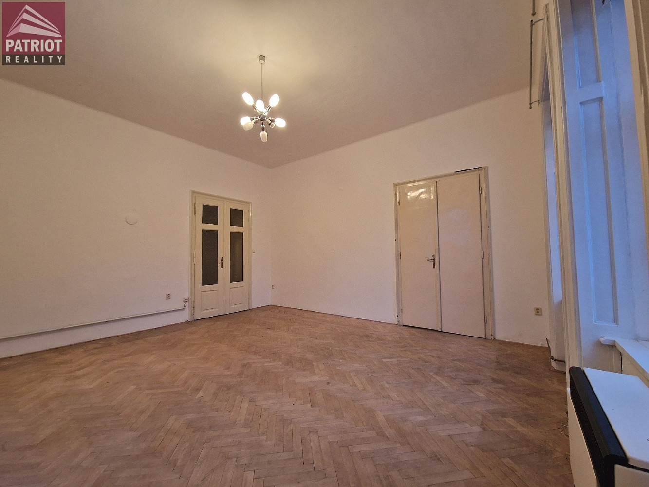 Pronájem bytu 4+1 134 m² – fotografie 3