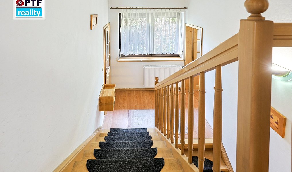 Prodej domu 353 m² s pozemkem 743 m², Plzeň – náhled fotky 36