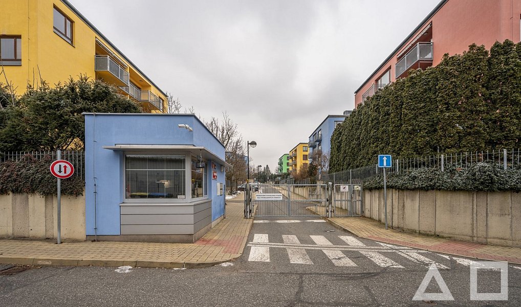 Prodej bytu 3+kk 60 m², Praha – náhled fotky 23