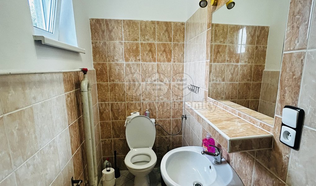 Prodej ubytovacího objektu 250 m², Ostrava – náhled fotky 16