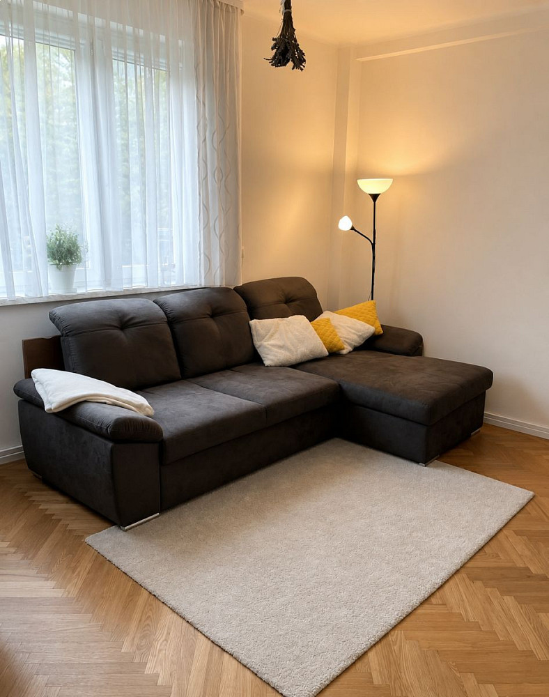 Pronájem bytu 2+kk 44 m² — photo 3