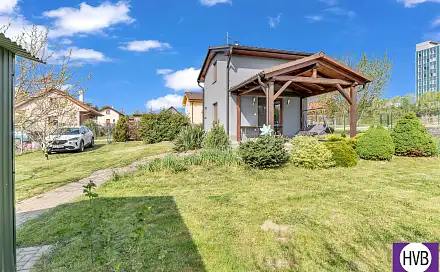 Prodej domu 50 m² s pozemkem 452 m², Černoleská, Benešov