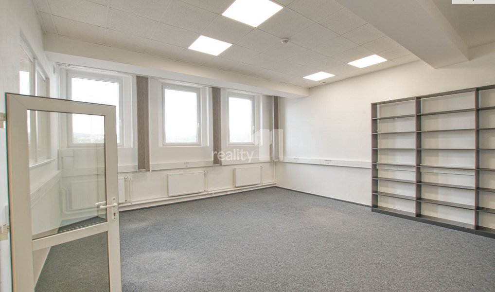 Pronájem kanceláře 68 m², Liberec – náhled fotky 7