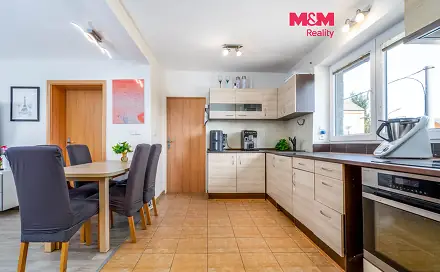 Prodej bytu 3+1 93 m², Mírová, Milovice, okres Nymburk