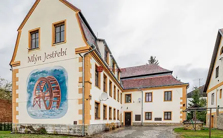 Pronájem bytu 2+kk 29 m², Jestřebí, okres Česká Lípa