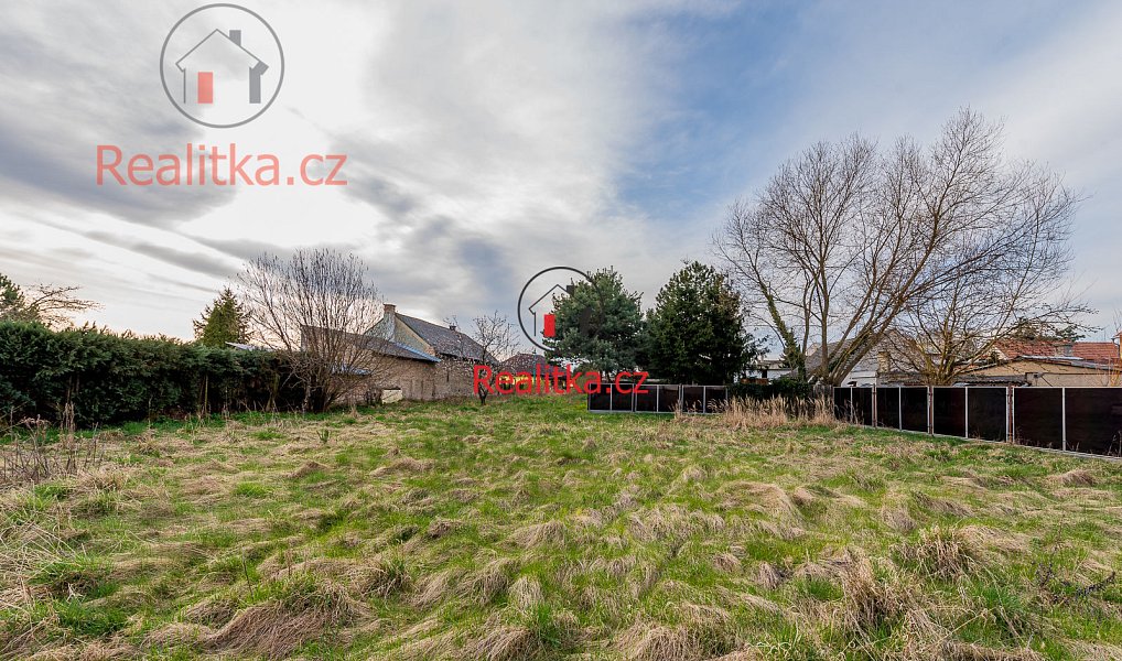 Prodej stavebního pozemku 1 430 m², Bechlín – náhled fotky 3