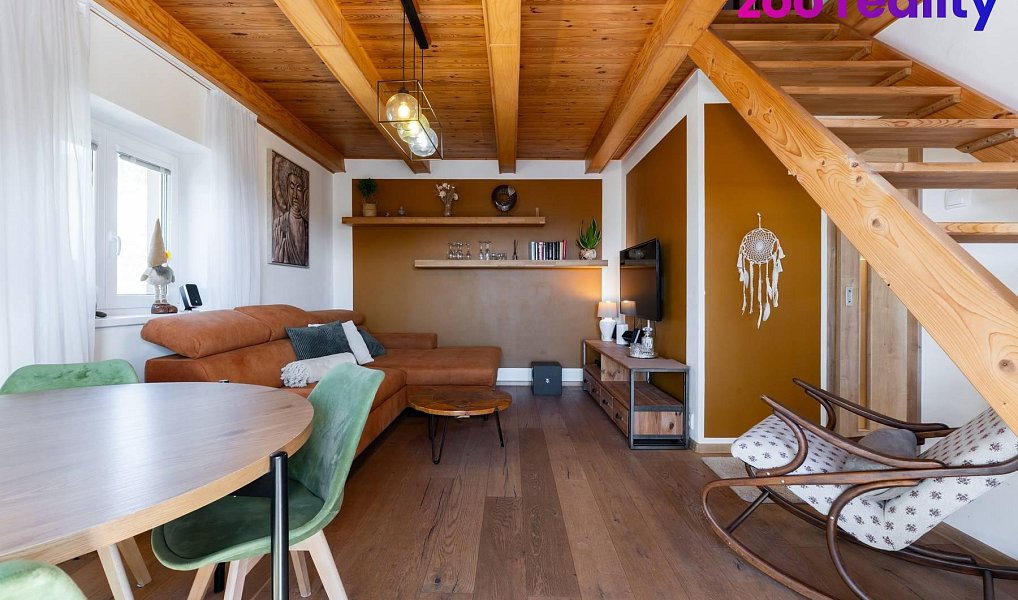 Prodej domu 310 m² s pozemkem 2 949 m², Perštejn – náhled fotky 7