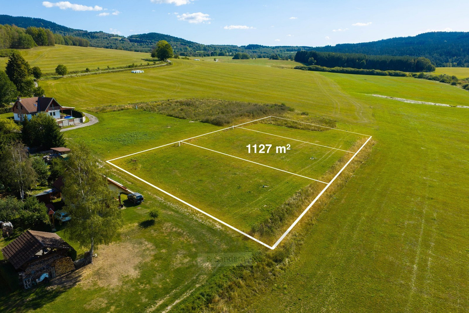 Prodej stavebního pozemku 1 127 m² – fotografie 2
