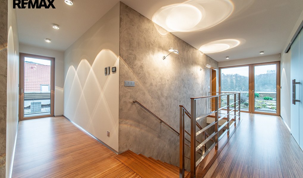 Prodej domu 536 m² s pozemkem 1 709 m², Praha – náhled fotky 25
