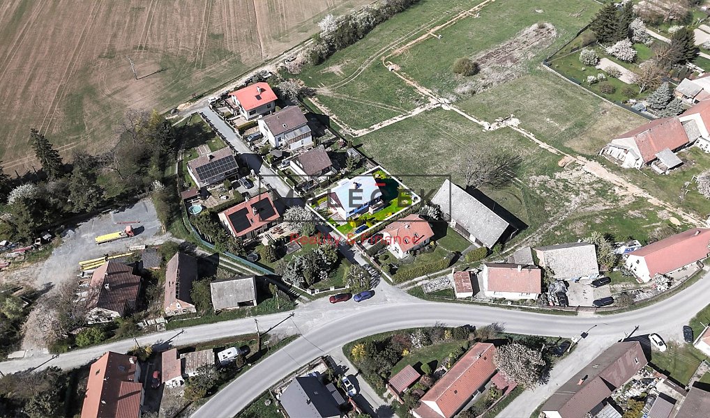Prodej domu 126 m² s pozemkem 598 m², Bratronice – náhled fotky 5