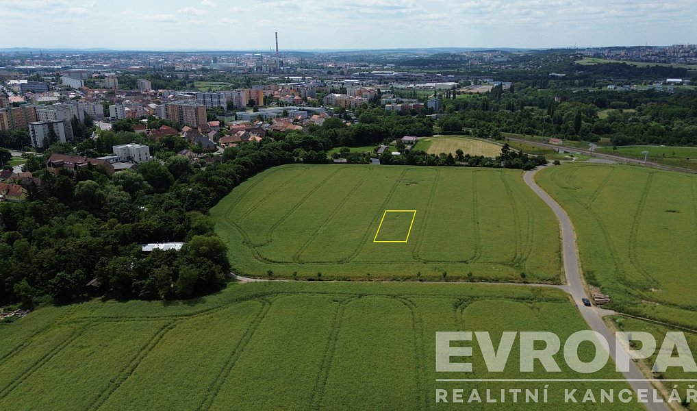 Prodej stavebního pozemku 992 m², Plzeň – náhled fotky 2