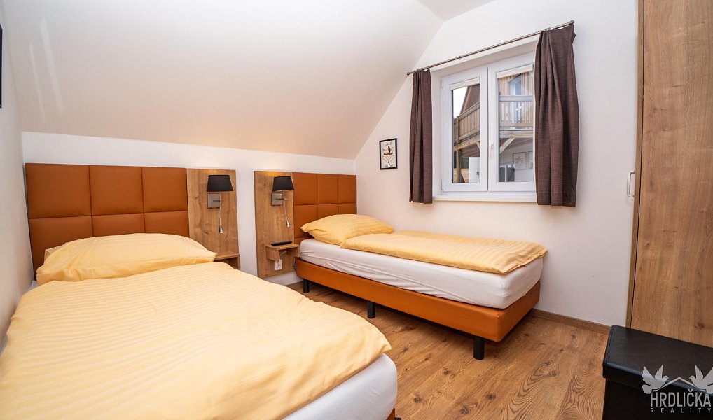 Prodej domu 96 m² s pozemkem 365 m², Frymburk – náhled fotky 13