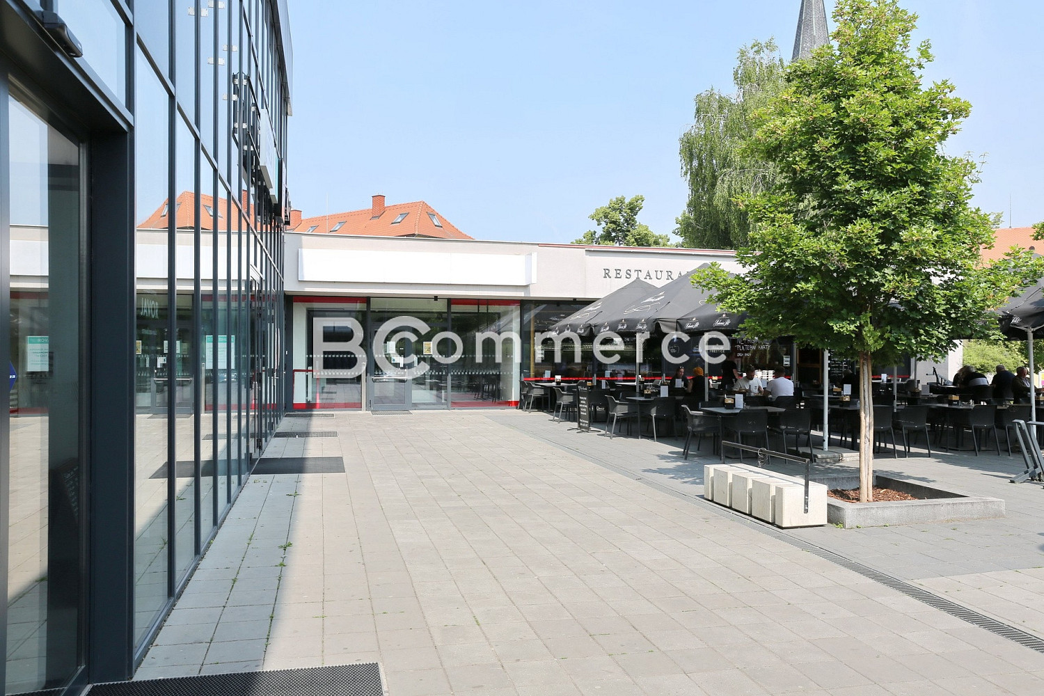 Pronájem obchodních prostor 118 m²