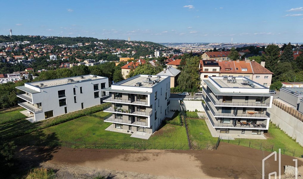 Pronájem bytu 3+kk 86 m², Praha – náhled fotky 17