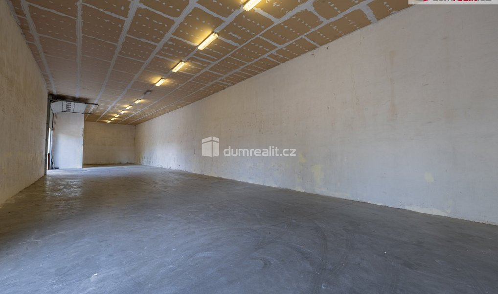 Pronájem výrobních prostor 4 300 m², Doksy – náhled fotky 17