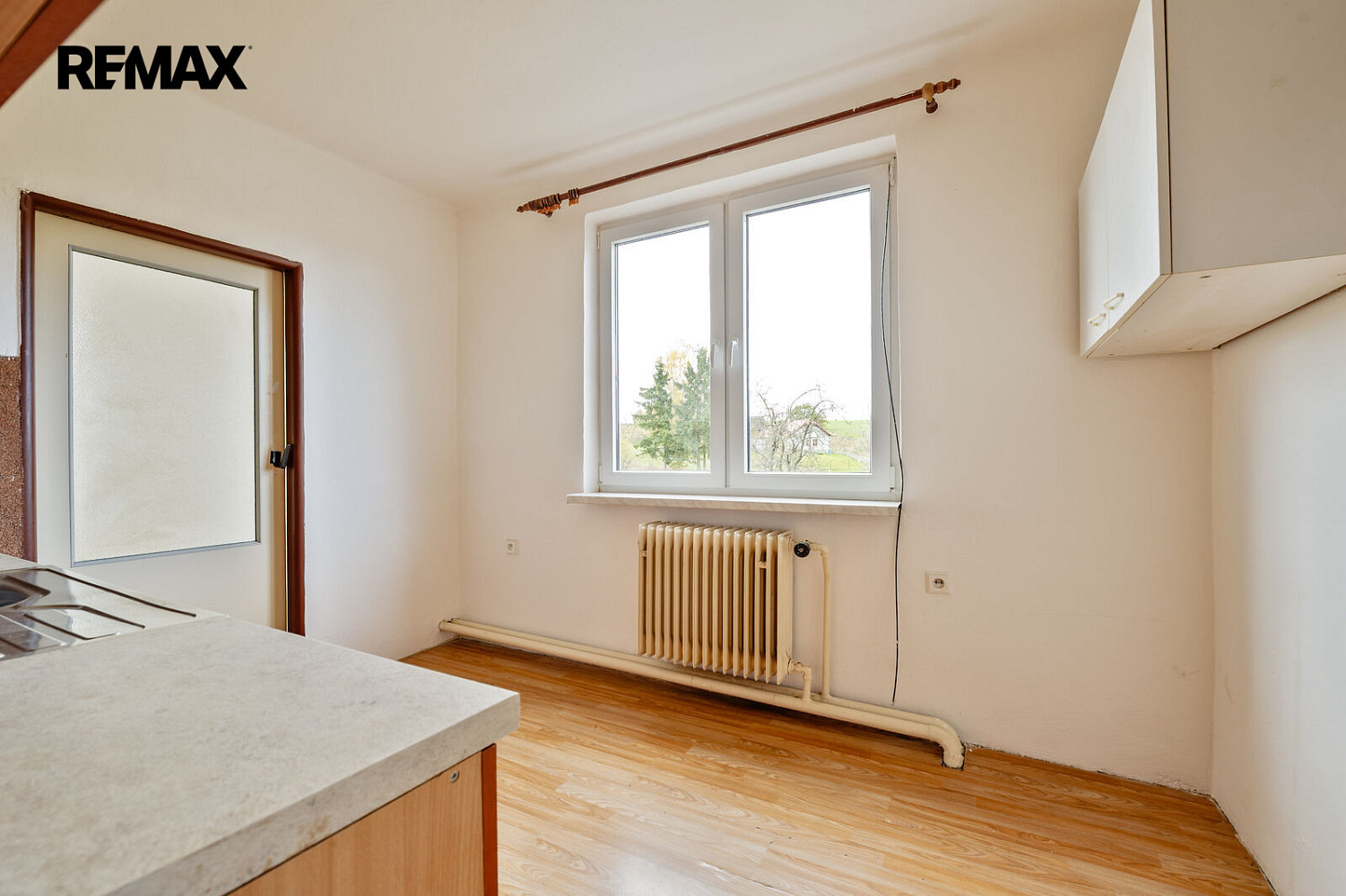 Pronájem bytu 3+1 60 m² – fotografie 3