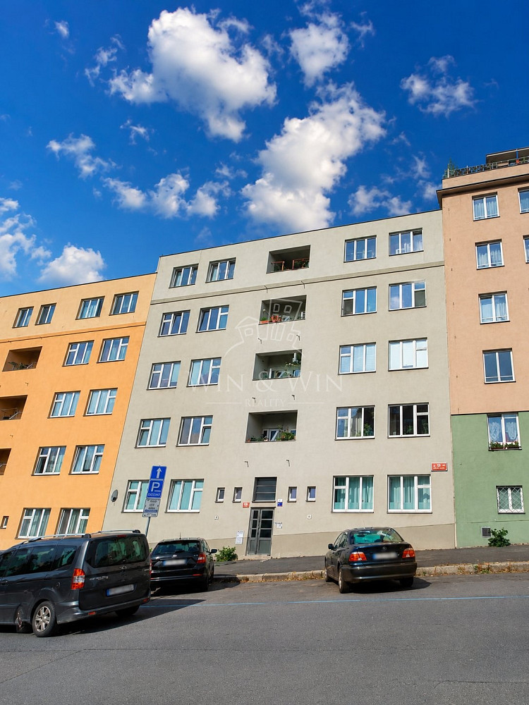 Pronájem bytu 2+kk 52 m²