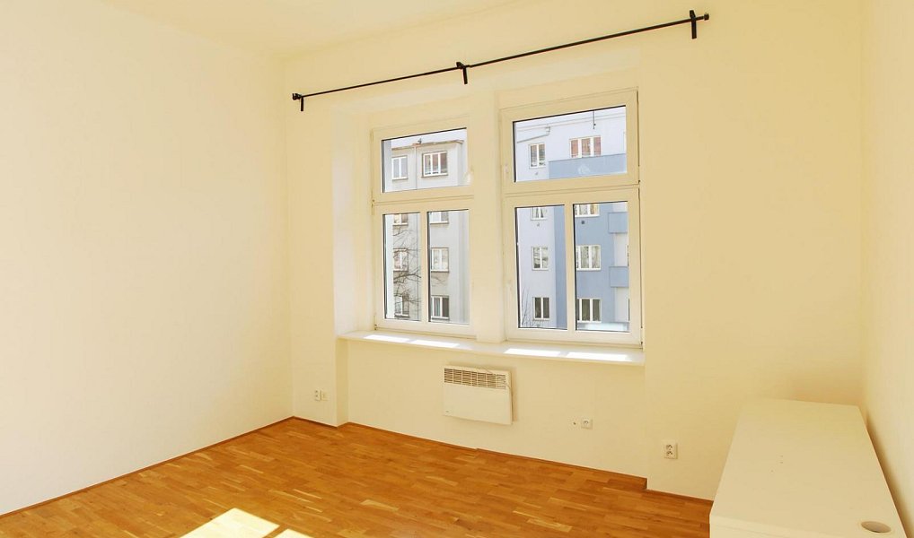 Pronájem bytu 2+1 64 m², Praha – náhled fotky 4