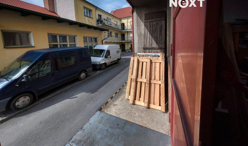 Prodej obchodních prostor 308 m², Písek – náhled fotky 14